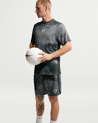 Nike Academy+ Men's Dri-FIT Football Shorts. Nike RO